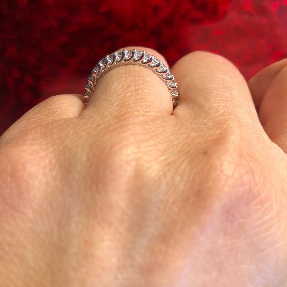 Flash sale 🌺Sterling silver eternity band stamped 925. Stones are CZ - Picture 3 of 6